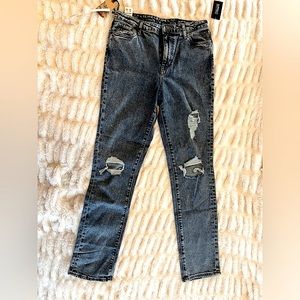 NWT Buffalo Jeans/ women’s High Rise/ Jayden W30